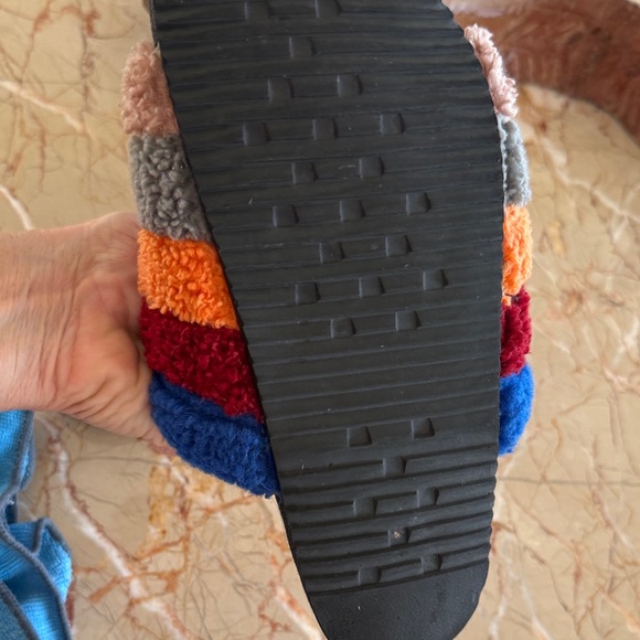 ROAM Multicolor Fuzzy Slide Sandals - Picture 7 of 7